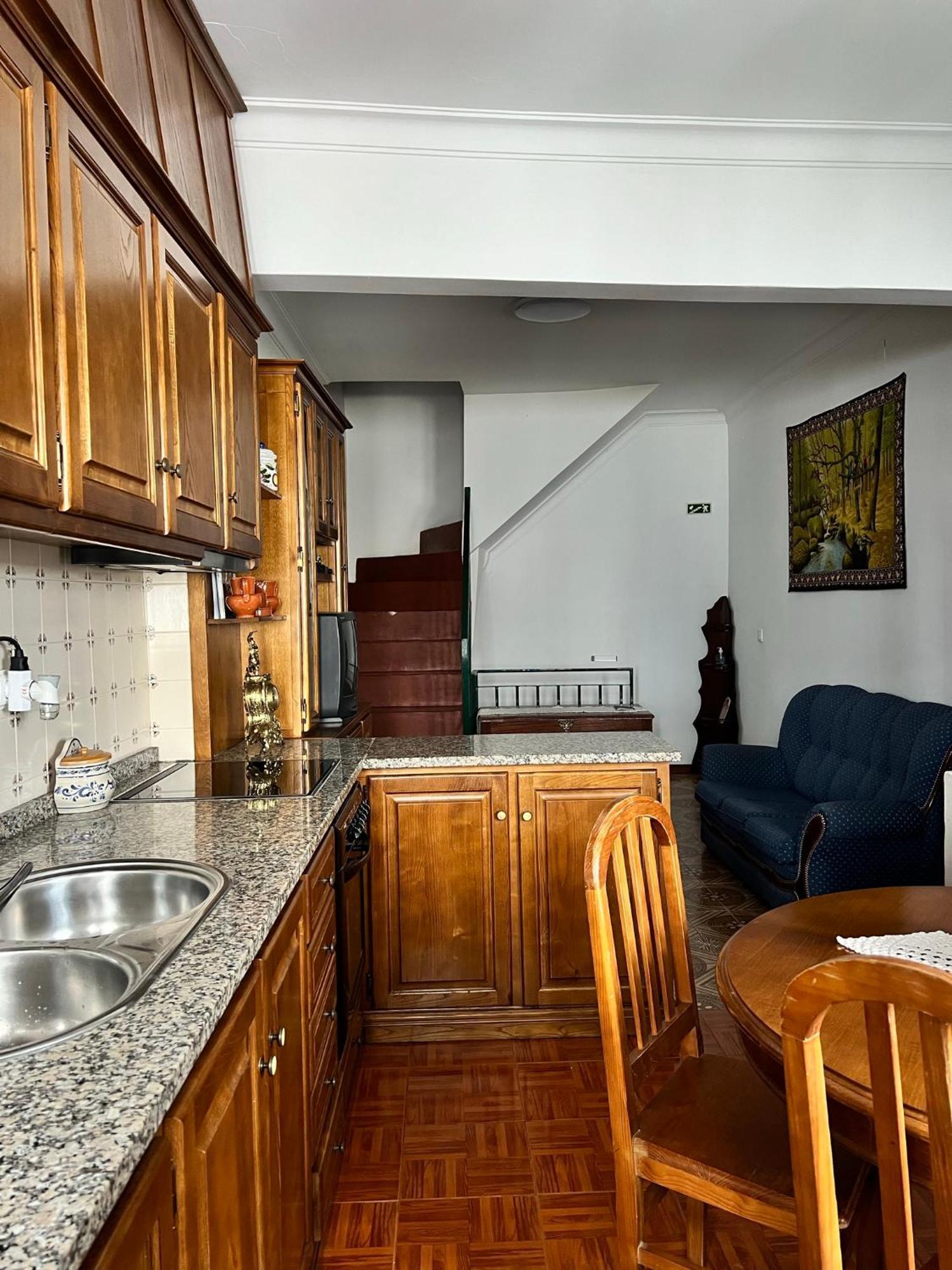 Casa Dentro Da *